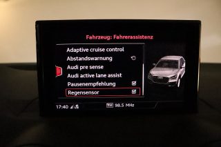 Audi Q2 40 TFSI quattro S-tronic S LINE KEY LED ACC LANE
