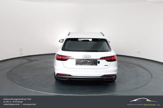 Audi A4 Avant 40TDI QUATTRO AHK LED ASSIST ACC LANE KAMERA